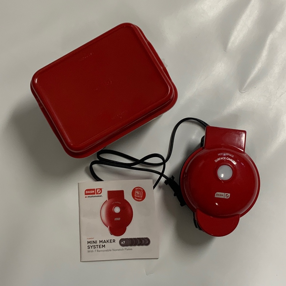 Mini waffle maker - Picture 2 of 5